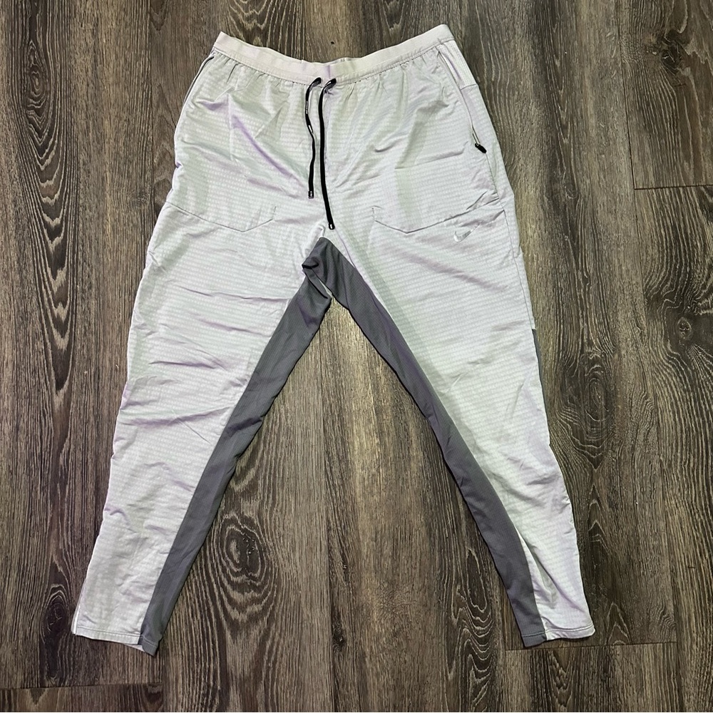 Nike Running Woven Men’s Running Drifit Grey Joggers SZ L